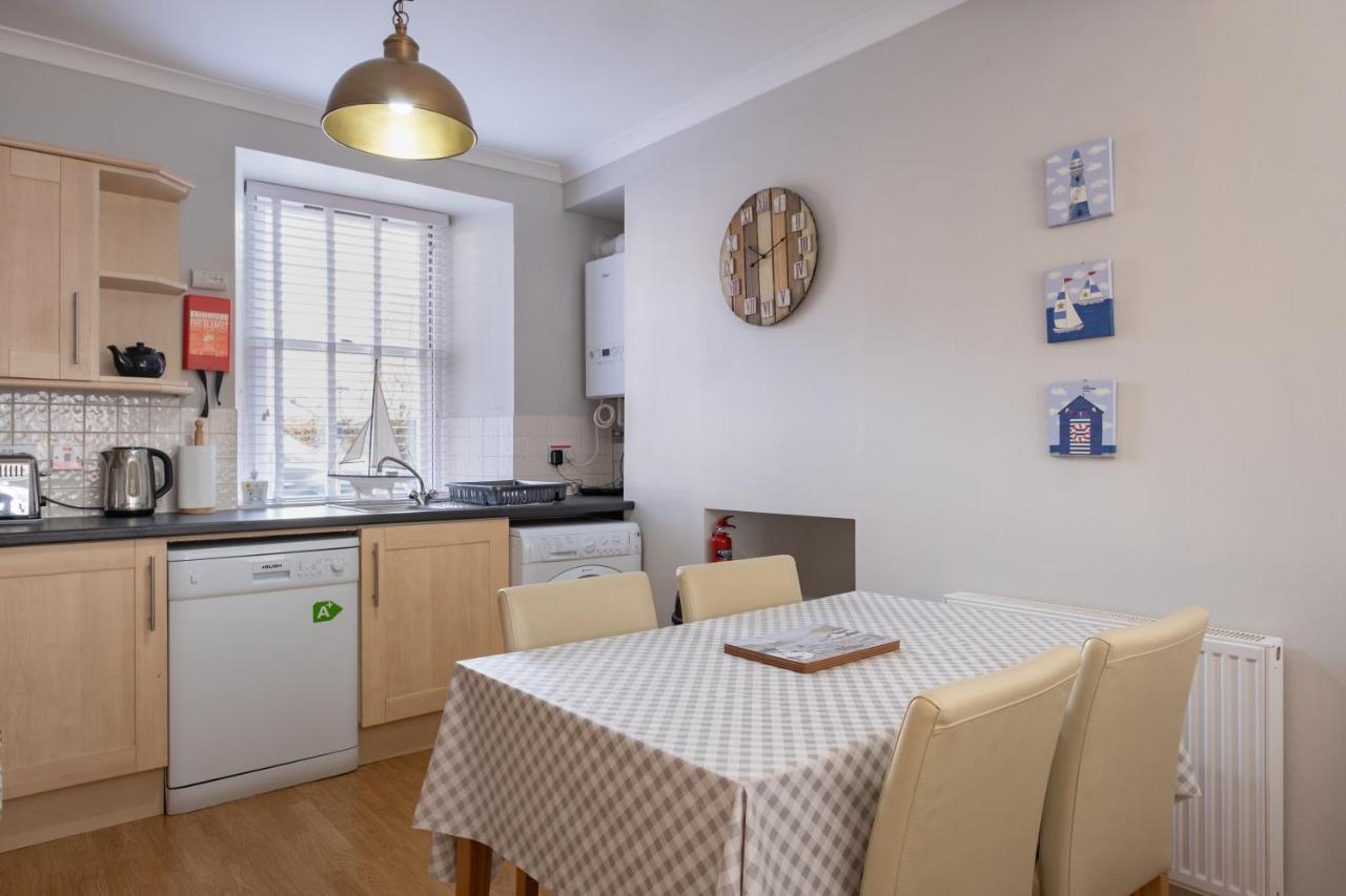 Stonehaven Ground Floor Home With A Spectacular Harbour View. מראה חיצוני תמונה